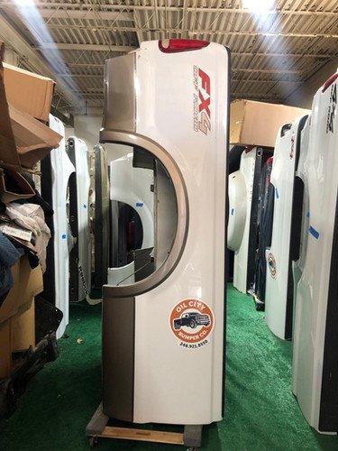 1999-2010 Ford f250 f350 long bed 8ft white and gold