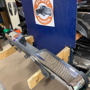 2015-20 F150 chrome rear bumper assembly no sensor