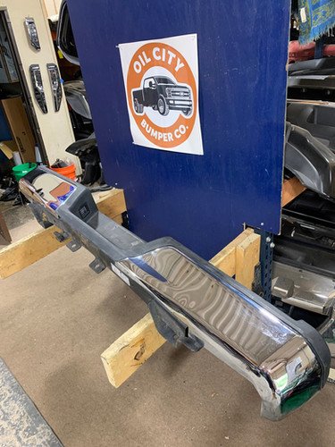 2015-20 F150 chrome rear bumper assembly no sensor