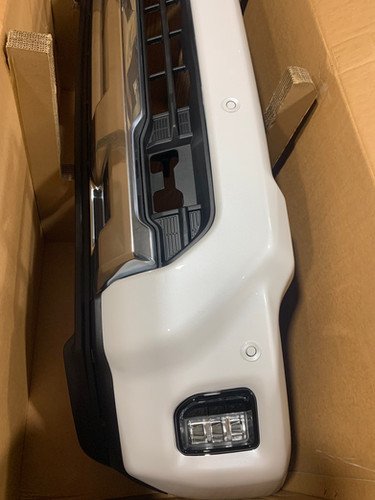 2024 2025 Chevy Silverado 2500hd 3500hd high country front bumper assembly new
