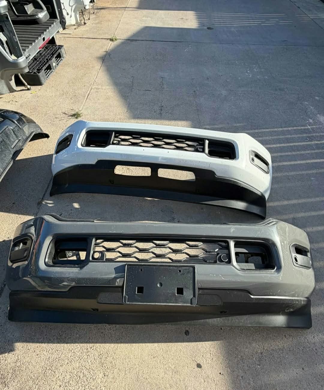 2019-2024 RAM 4500hd 5500hd front bumper OEM - Image 2