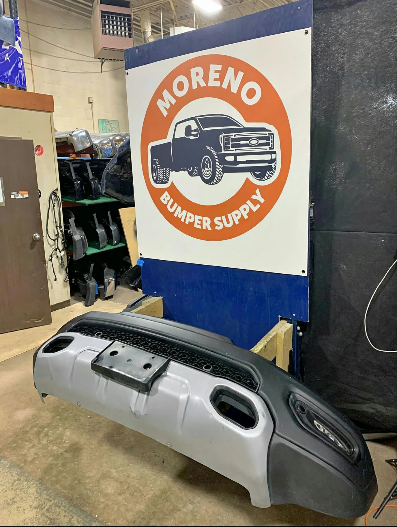 Trx front Bumper Ram 1500 2019-2024 OEM with sensor