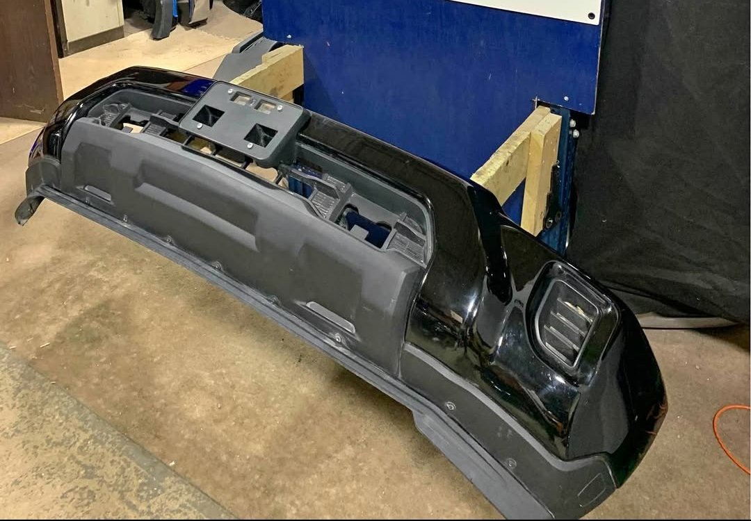 Chevy silverado 2500hd 3500hd 2024 2025 2026 front bumper OEM